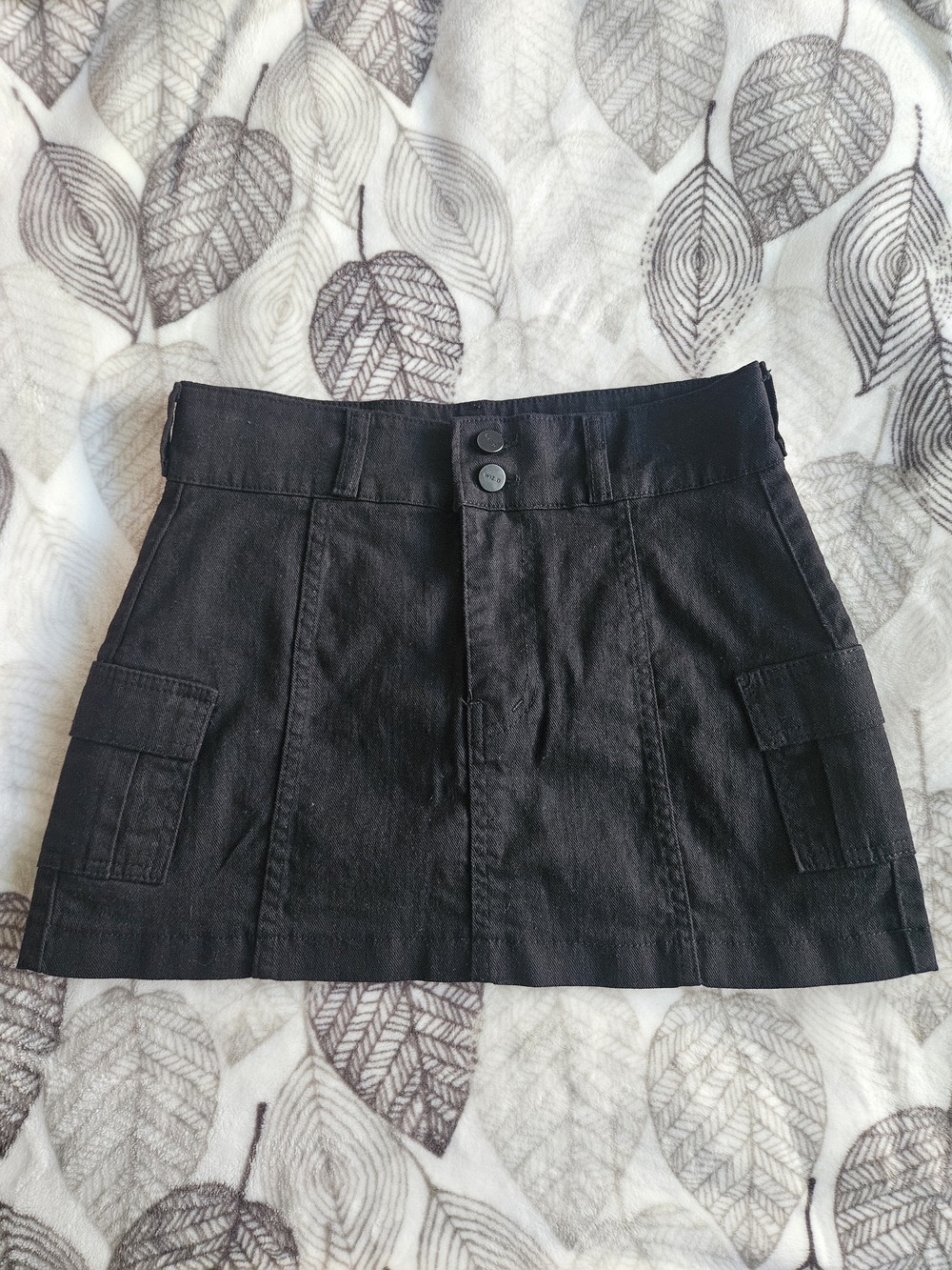 Black Cargo Mini Korean Skort (skirt w shorts)